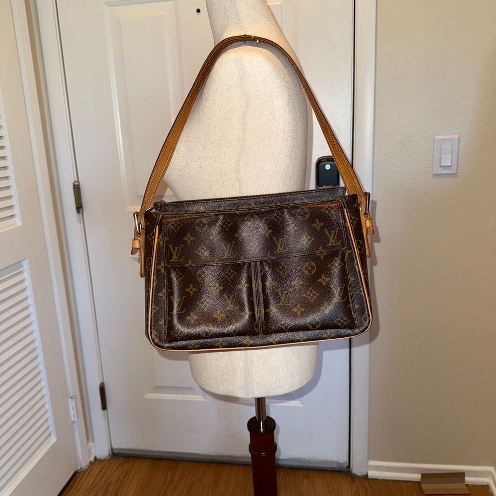 Louis Vuitton Viva Cite GM Shoulder Bag Vintage
